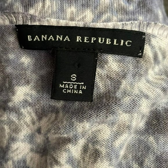 Bundle‎ of Women Blouses - Picture 10 of 10